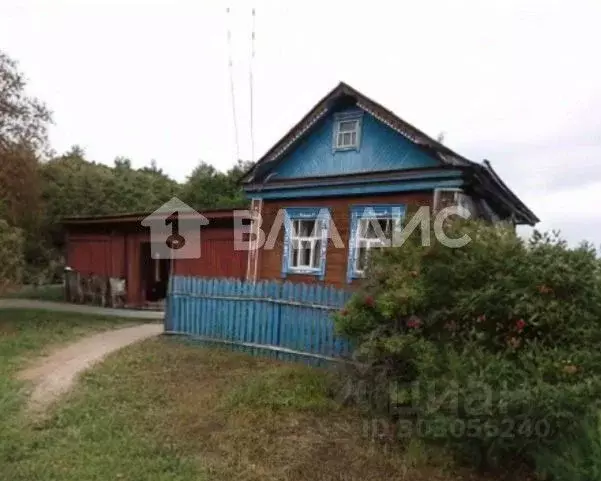 Дом в Пензенская область, Нижнеломовский район, с. Пешая Слобода ул. ... - Фото 0