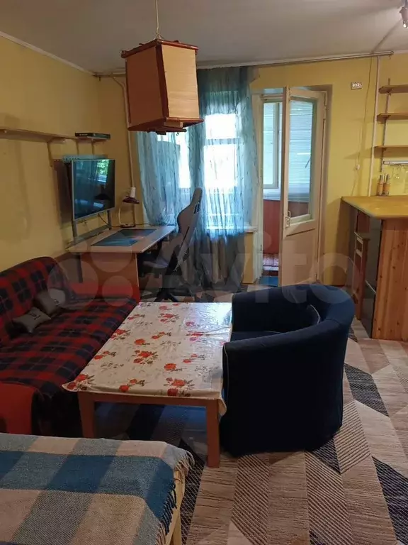 1-к. квартира, 35 м, 1/9 эт. - Фото 0