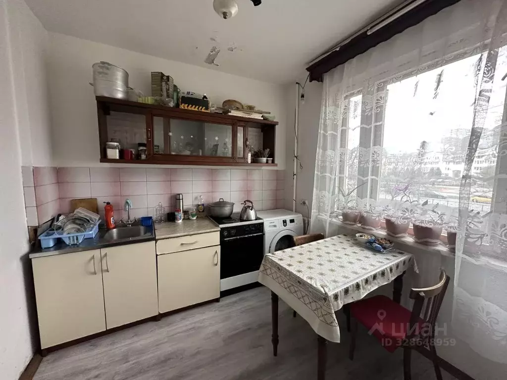 3-к кв. Санкт-Петербург просп. Сизова, 34/18 (69.8 м) - Фото 1