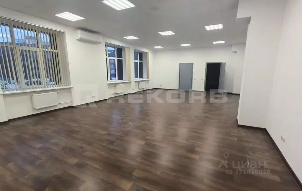 Офис в Санкт-Петербург просп. Металлистов, 7 (137 м) - Фото 2