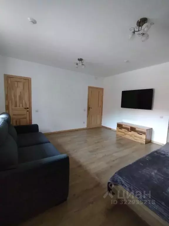 Комната Калининградская область, Славский муниципальный округ, пос. ... - Фото 1