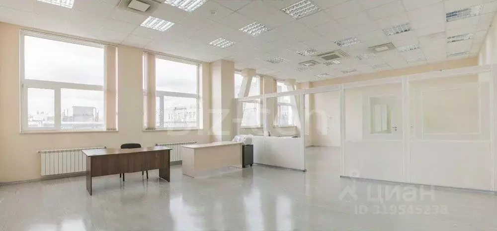 Офис в Санкт-Петербург просп. Уткин, 15Е (300 м) - Фото 0