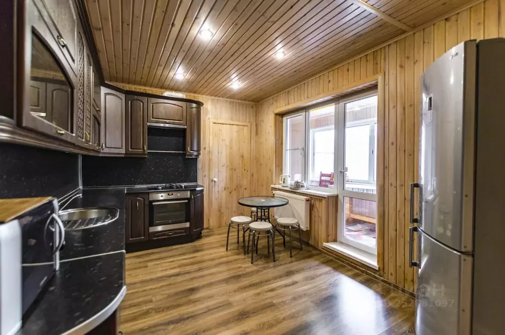 Дом в Свердловская область, Сысертский муниципальный округ, пос. ... - Фото 2