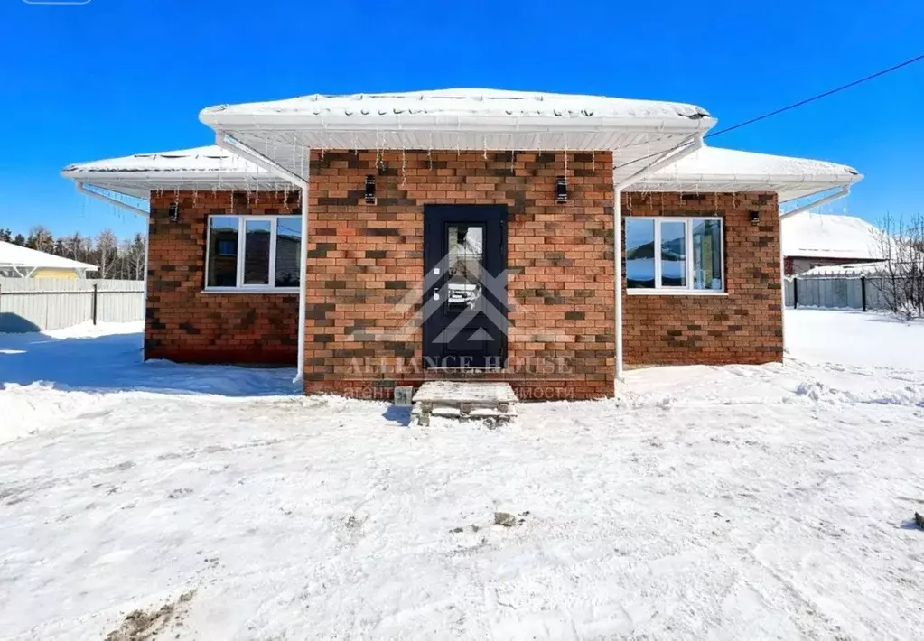 Дом в Татарстан, Высокогорское с/пос, д. Калинино ул. Центральная (10 ... - Фото 1