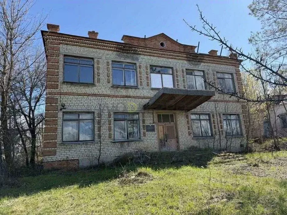Помещение свободного назначения в Саратовская область, Хвалынск ул. ... - Фото 1