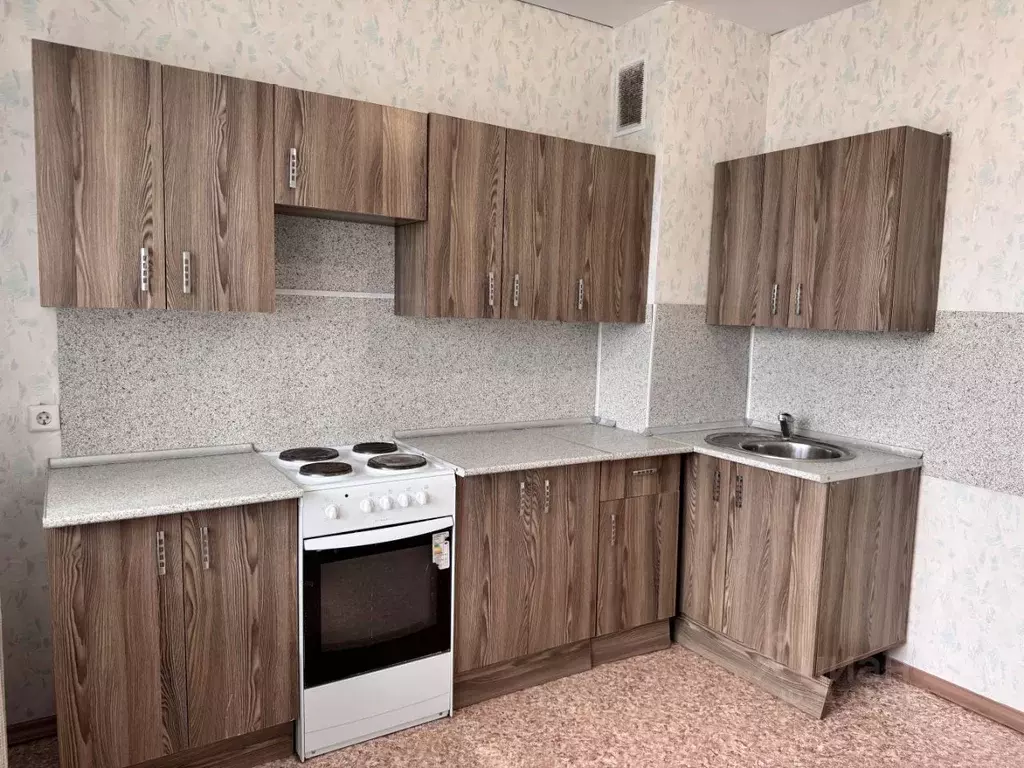 3-к кв. Башкортостан, Уфа ул. Летчиков, 2Д (58.3 м) - Фото 0