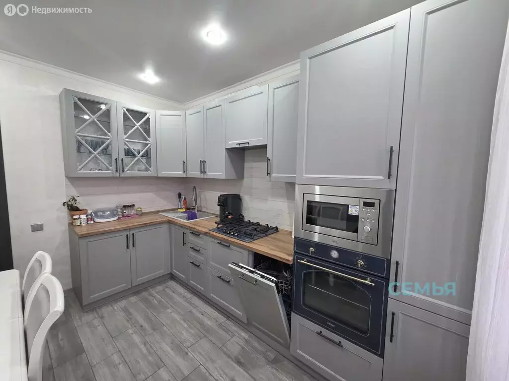 2-комнатная квартира: Владикавказ, улица Цоколаева, 40 (62 м) - Фото 2