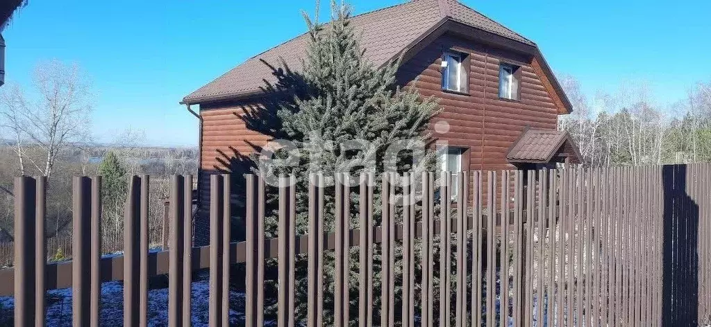 Дом в Красноярский край, ЗАТО Железногорск городской округ, пос. ... - Фото 0