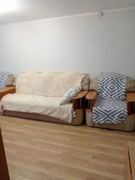 1-к. квартира, 36 м, 1/5 эт. - Фото 1