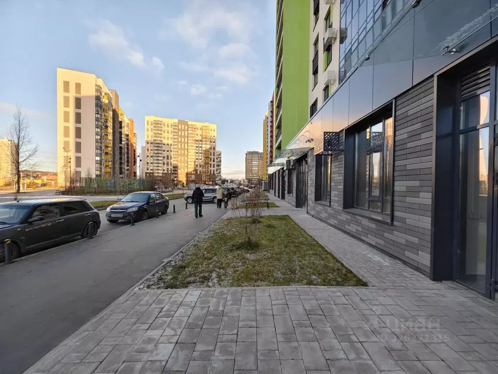 Помещение свободного назначения в Татарстан, Казань ул. Александра ... - Фото 2