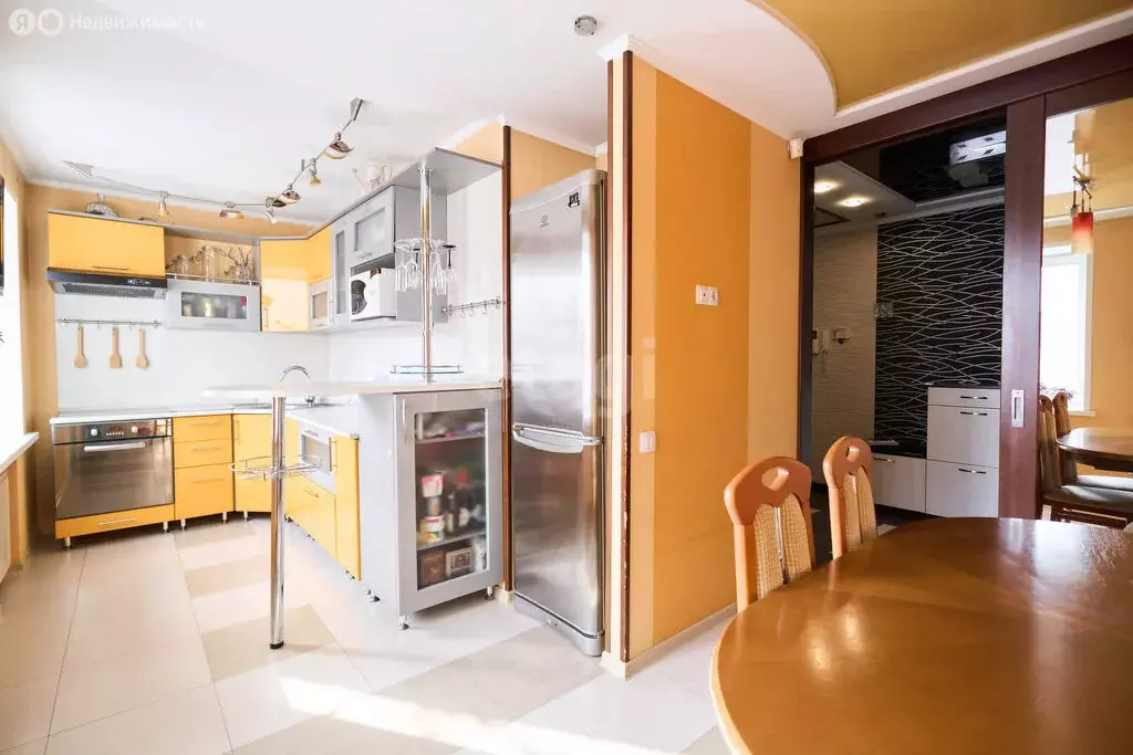 3-комнатная квартира: Томск, проспект Ленина, 108 (62.5 м) - Фото 0