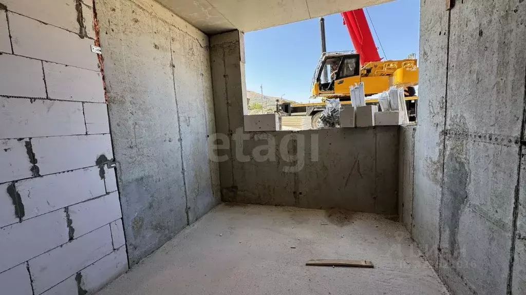 Торговая площадь в Крым, Симферопольский район, Добровское с/пос, с. ... - Фото 2