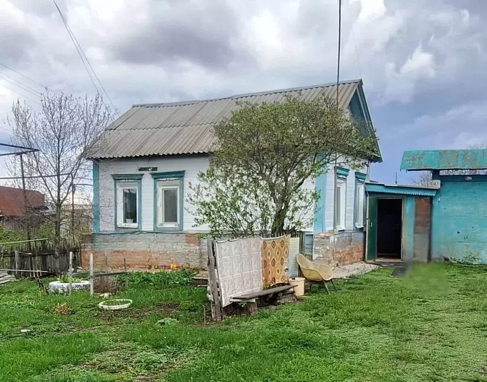 Дом в Саратовская область, Воскресенский район, Елшанское ... - Фото 2