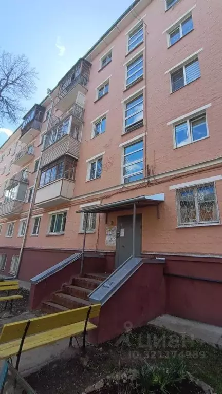 3-к кв. Тульская область, Тула ул. Металлургов, 30 (55.5 м) - Фото 0