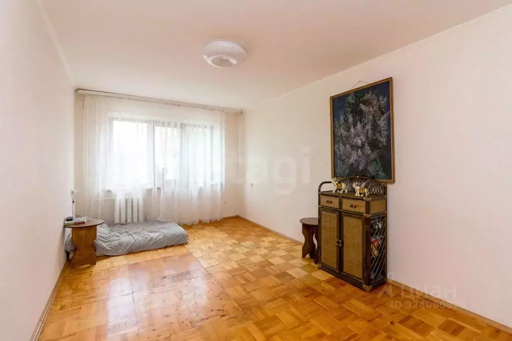 3-к кв. Тюменская область, Тюмень Таврическая ул., 10 (61.3 м) - Фото 1