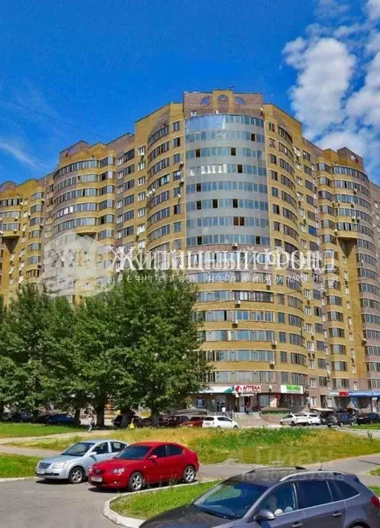 3-к кв. Курская область, Курск просп. Вячеслава Клыкова, 92 (85.5 м) - Фото 0