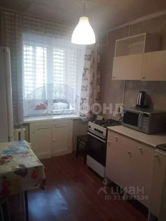 1-к кв. Новосибирская область, Новосибирск ул. Адриена Лежена, 8 (31.4 ... - Фото 0