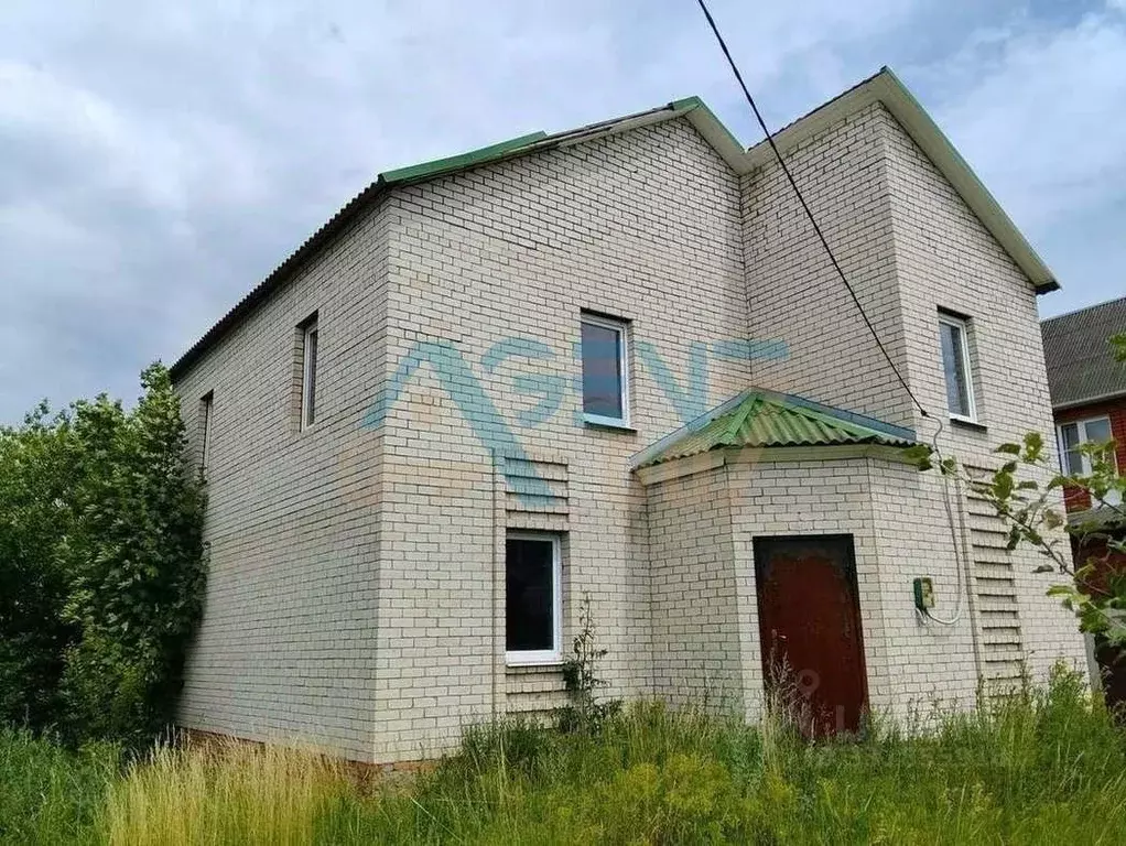 Дом в Белгородская область, Белгород пер. 2-й Ключевой, 21 (135 м) - Фото 1