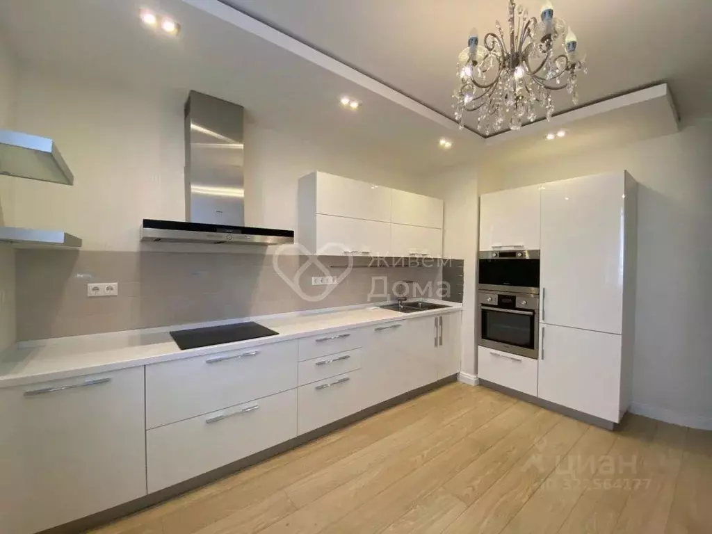 3-к кв. Волгоградская область, Волгоград Новороссийская ул., 8 (93.8 ... - Фото 1