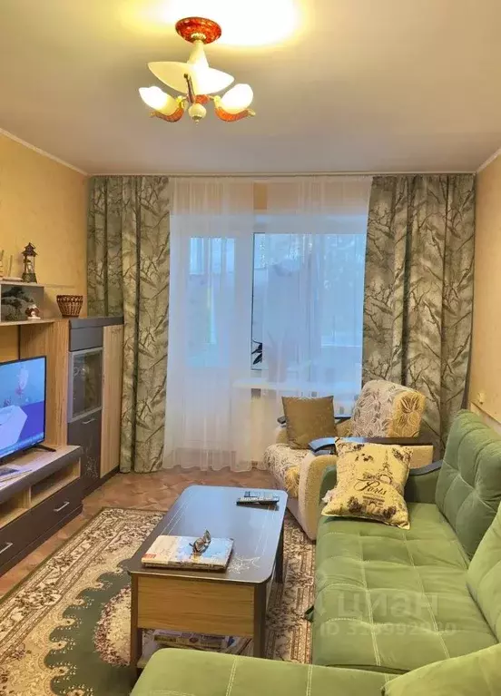2-к кв. Тверская область, Конаково ул. Гагарина, 19 (44.8 м) - Фото 0