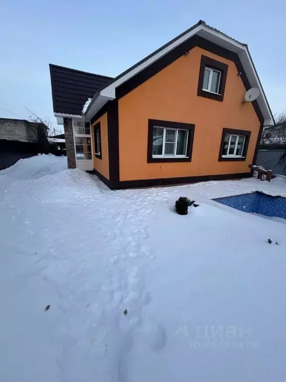 Дом в Самарская область, Волжский район, Смышляевка городское ... - Фото 0