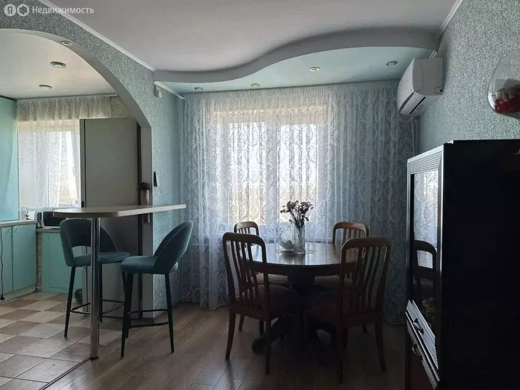 3-комнатная квартира: Фокино, улица Карла Маркса, 2 (56.4 м) - Фото 2