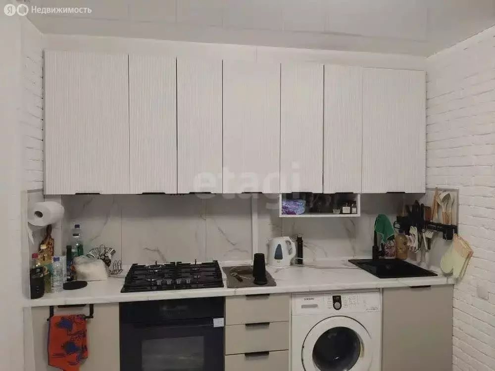 2-комнатная квартира: Евпатория, улица Конституции, 5А (51.5 м) - Фото 1