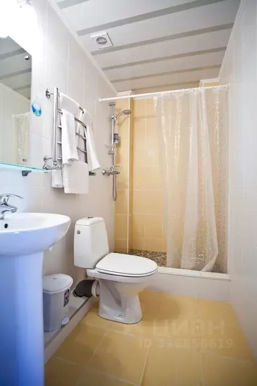 Комната Крым, Алушта муниципальный округ, с. Рыбачье ул. Лучистая, 5В - Фото 2