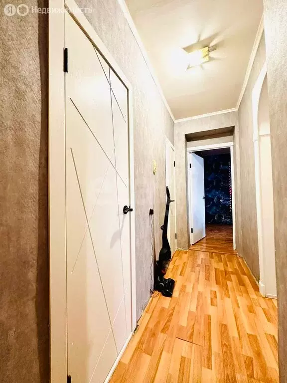 2-комнатная квартира: Тюмень, улица Николая Чаплина, 125 (53 м) - Фото 2