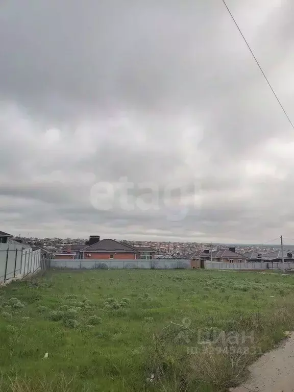 Участок в Ростовская область, Аксай ул. Кленовая (8.2 сот.) - Фото 0