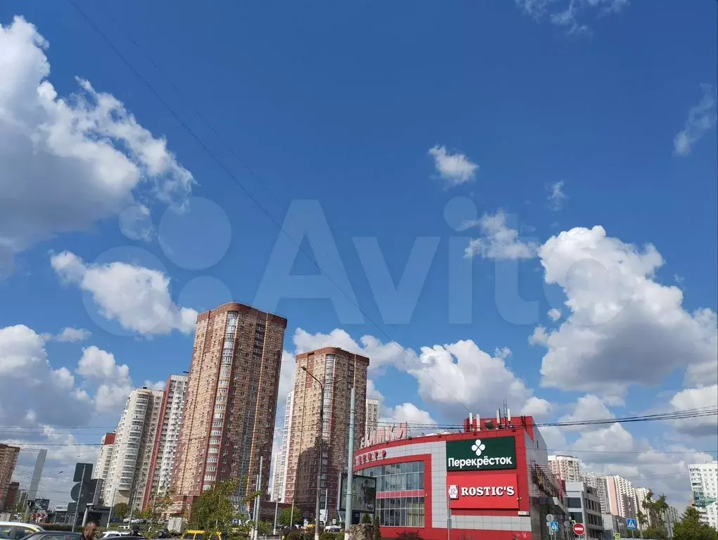 3-к. квартира, 98 м, 17/25 эт. - Фото 1