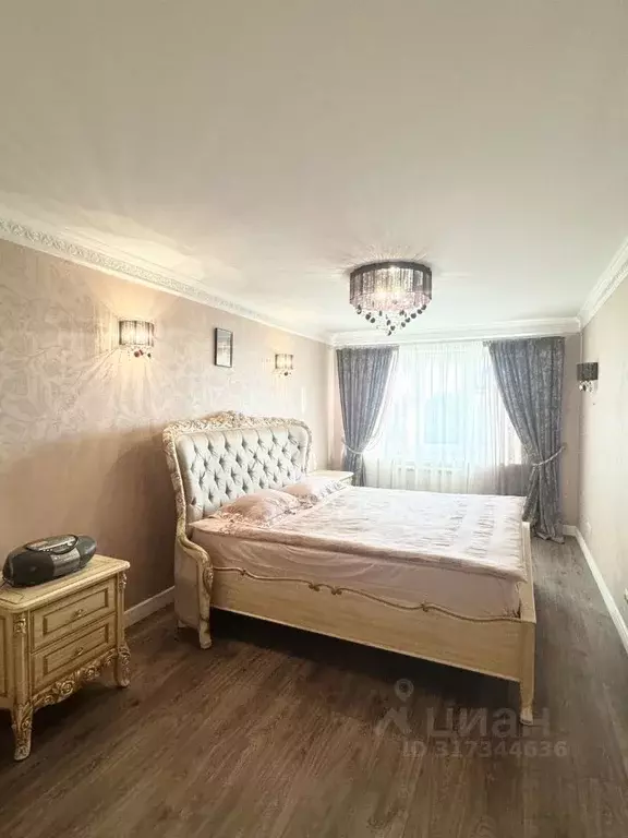 2-к кв. Чувашия, Чебоксары просп. Ленина, 19к1 (77.0 м) - Фото 0