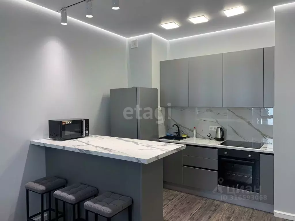 2-к кв. Татарстан, Казань ул. Алексея Козина, 8 (50.0 м) - Фото 1