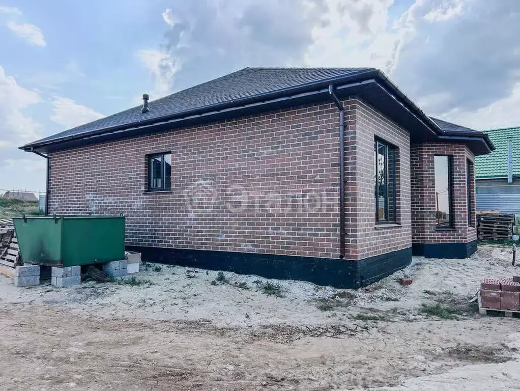 Дом в Волгоградская область, Волгоград Иверская ул., 27 (105 м) - Фото 1