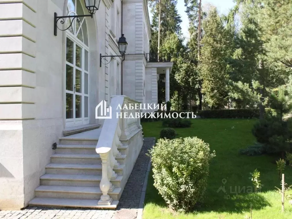 Дом в Москва пос. Внуково, ул. Маяковского (1570 м) - Фото 2