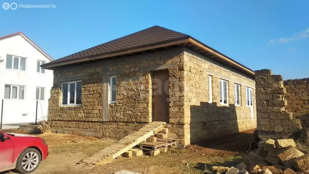 Дом в село Лесновка, Крымская улица (100 м) - Фото 0
