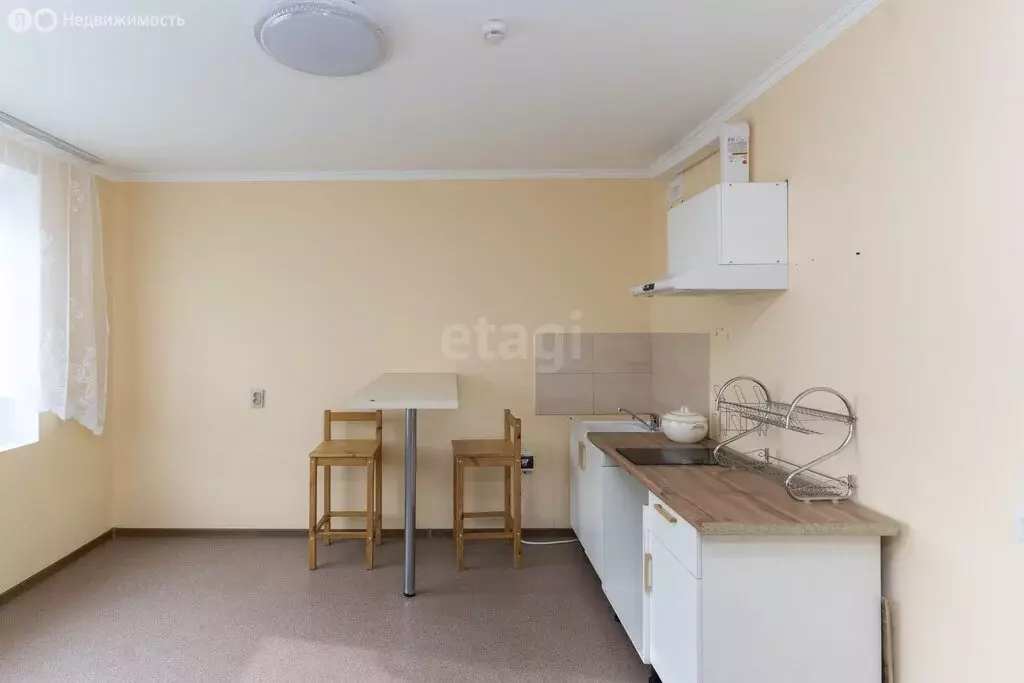 1-комнатная квартира: Тюмень, улица Валентины Трофимовой, 12 (39.6 м) - Фото 1