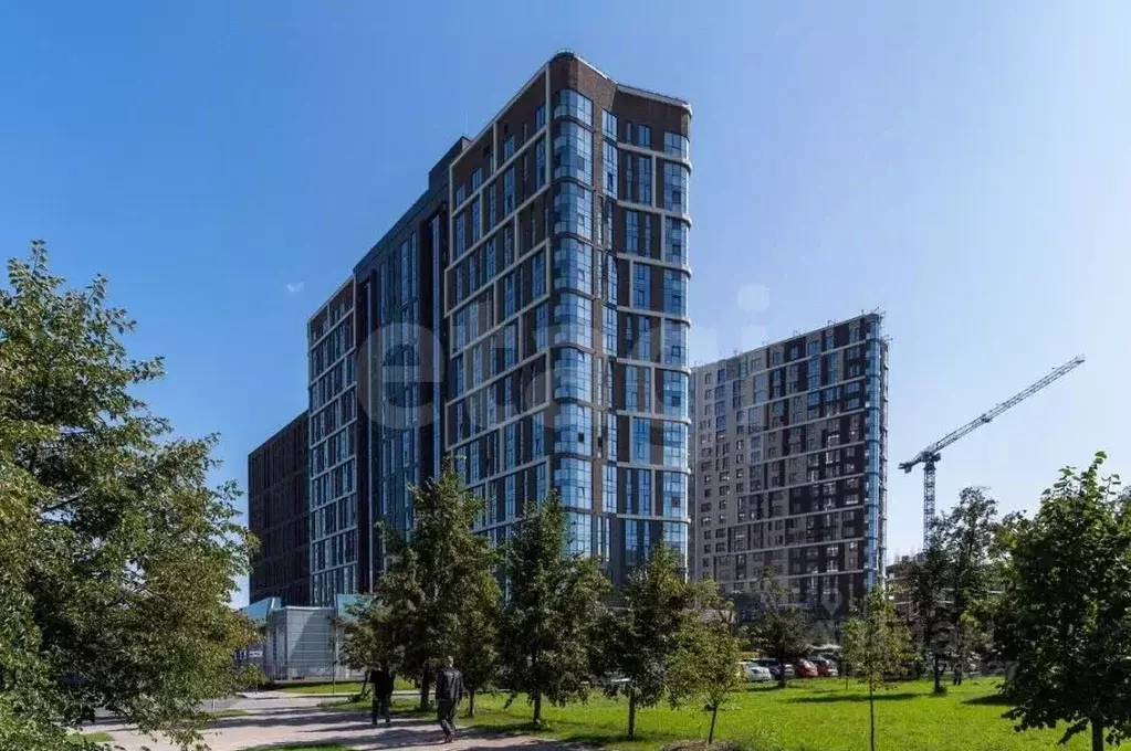 2-к кв. Тюменская область, Тюмень ул. Николая Машарова, 10 (80.0 м) - Фото 1
