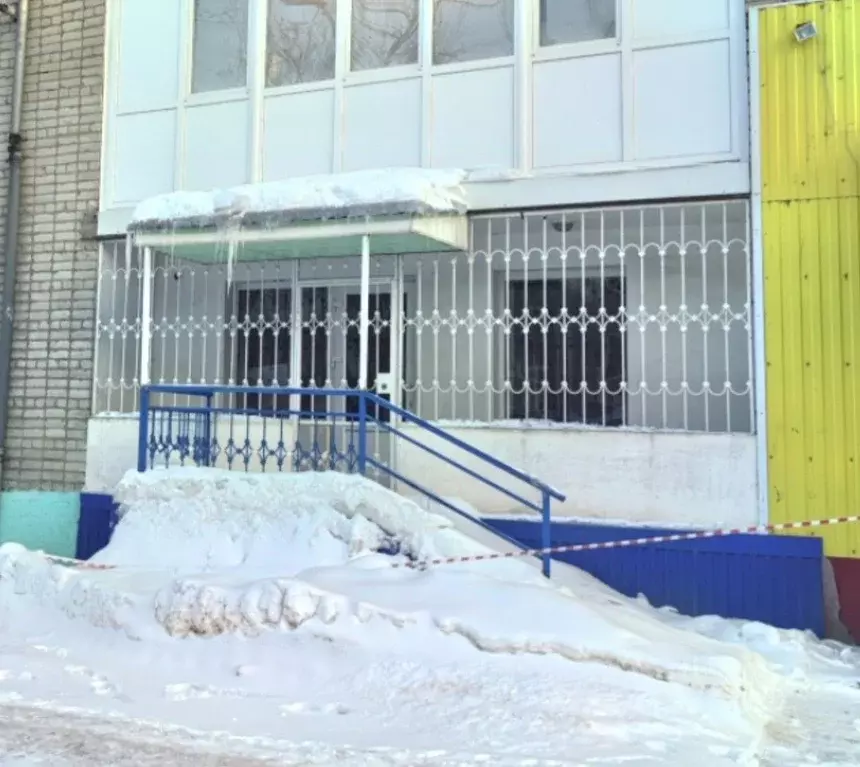 Помещение свободного назначения в Саратовская область, Калининск ... - Фото 1