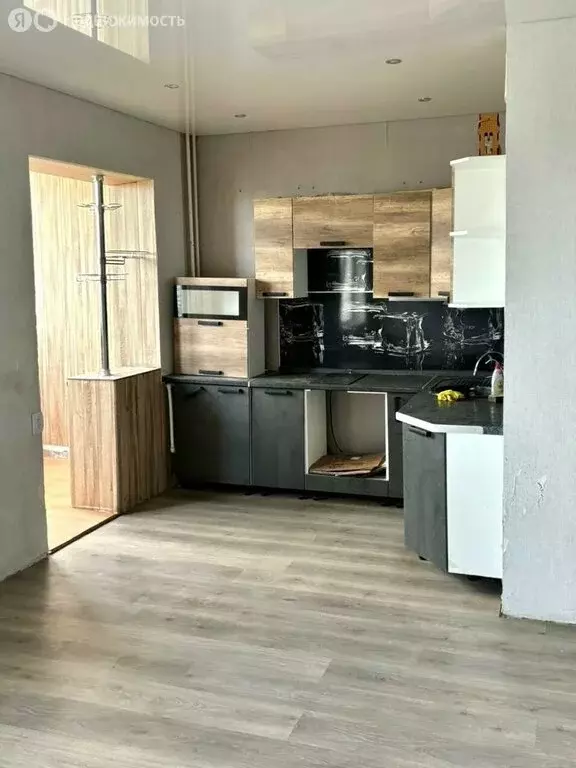 1-комнатная квартира: Астрахань, Зелёная улица, 1к6 (38.1 м) - Фото 0