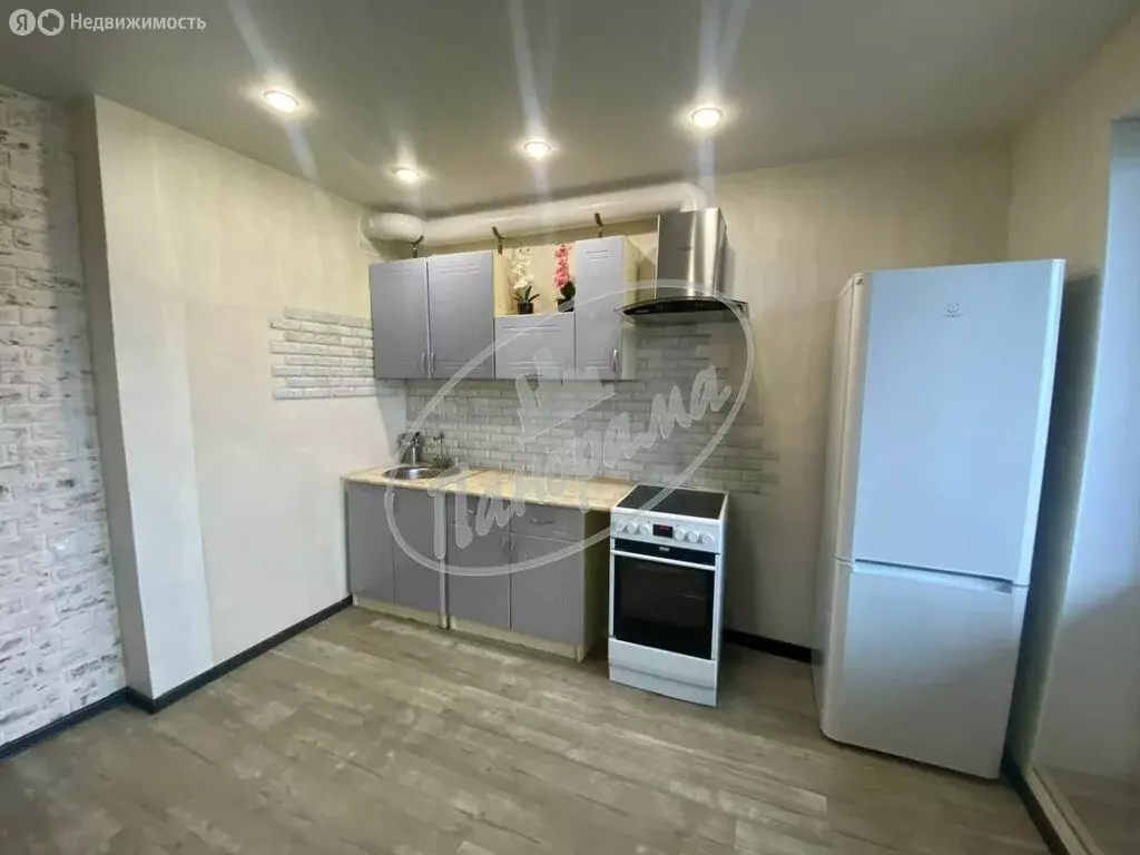 2-комнатная квартира: Калуга, улица Серафима Туликова, 2 (62.5 м) - Фото 2