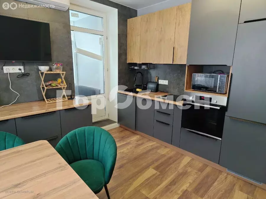 3-комнатная квартира: посёлок городского типа Сабурово, Заречная ... - Фото 1