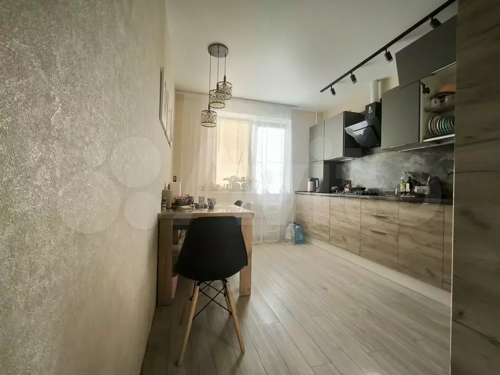 3-к. квартира, 63 м, 7/9 эт. - Фото 0