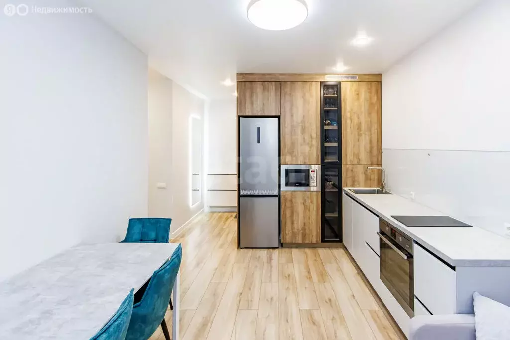 2-комнатная квартира: Тюмень, микрорайон Зарека, улица Лермонтова, 8А ... - Фото 1