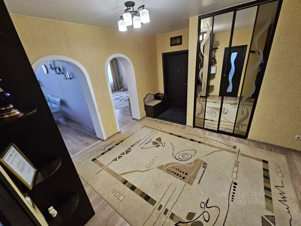 3-к кв. Татарстан, Казань ул. Фатыха Амирхана, 14А (104.6 м) - Фото 1