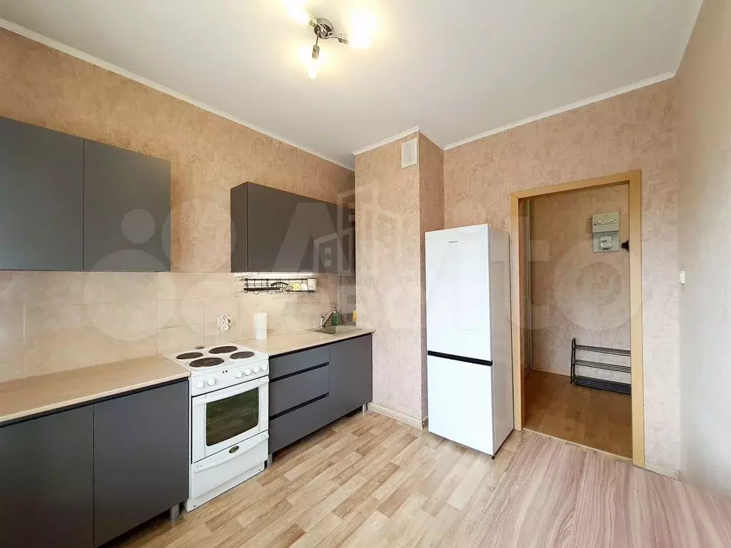 1-к. квартира, 39,8 м, 2/19 эт. - Фото 0