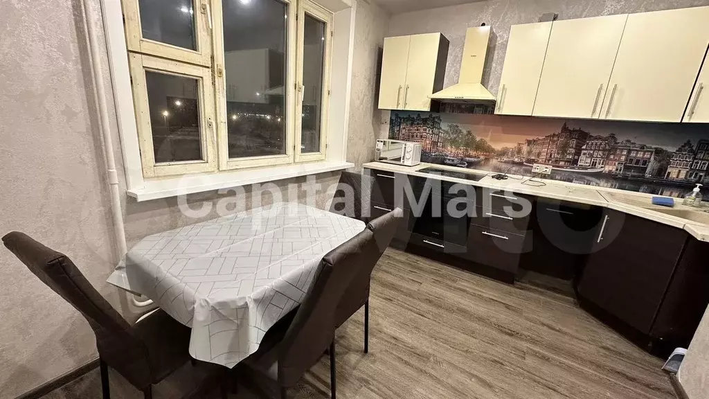 3-к. квартира, 90 м, 2/14 эт. - Фото 0