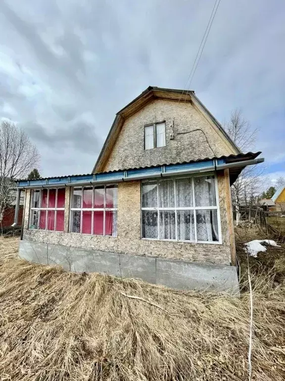 Дом в Архангельская область, Котласский муниципальный округ, Связист ... - Фото 1