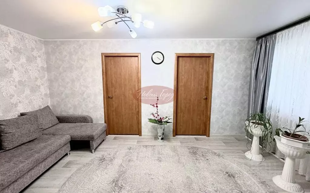 2-к кв. Тюменская область, Тюмень ул. Республики, 241 (47.0 м) - Фото 2
