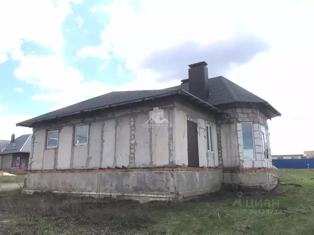 Дом в Белгородская область, Белгородский район, Никольское с/пос, с. ... - Фото 1